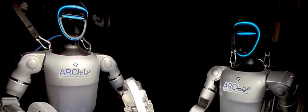 Live In Robots Teleoperated humanoid robots complete first-ever live surgery - Weird ...